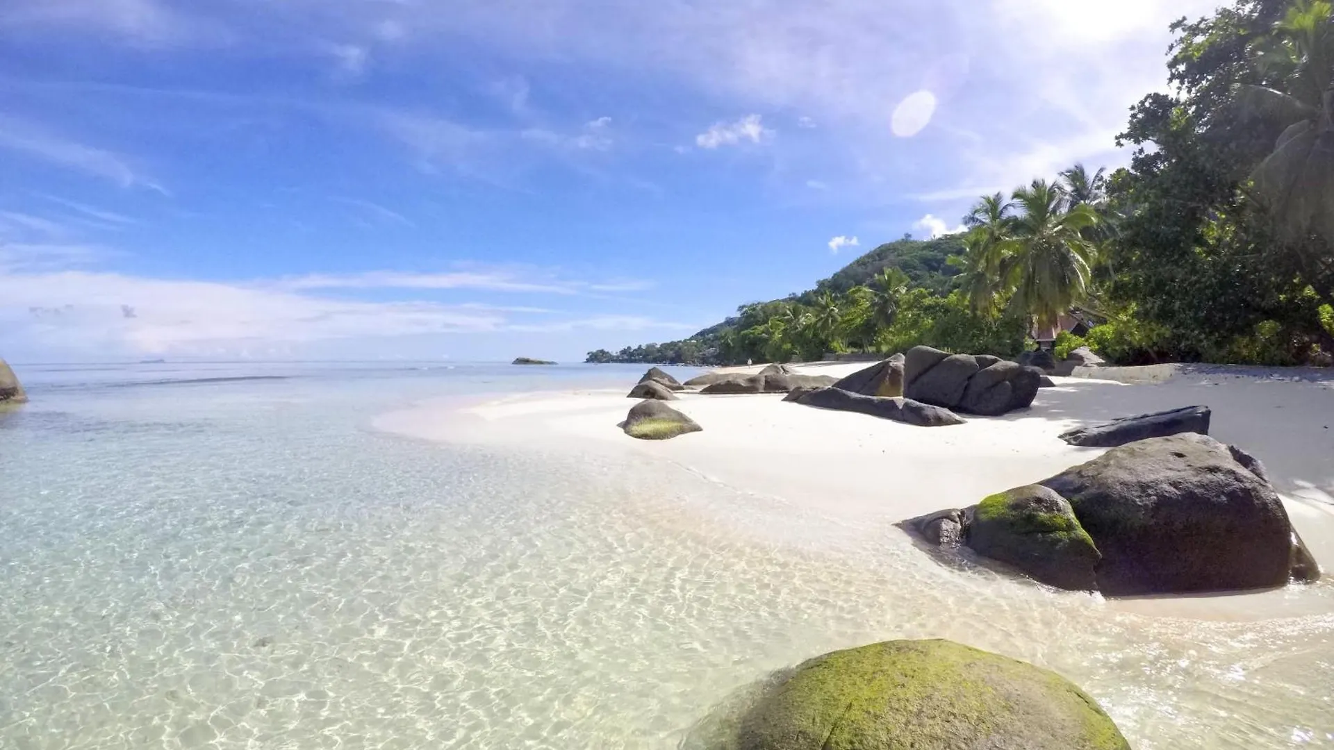 Beach View Villa Victoria Beau Vallon (Mahe)